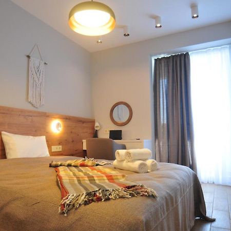 Sea View Apartment Near To The Dancing And Music Fountains バトゥーミ エクステリア 写真
