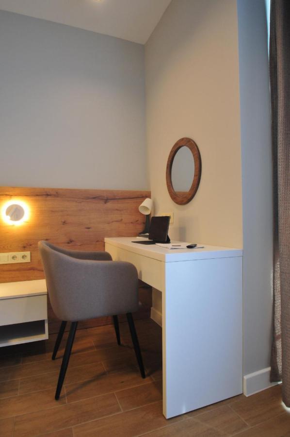 Sea View Apartment Near To The Dancing And Music Fountains バトゥーミ エクステリア 写真